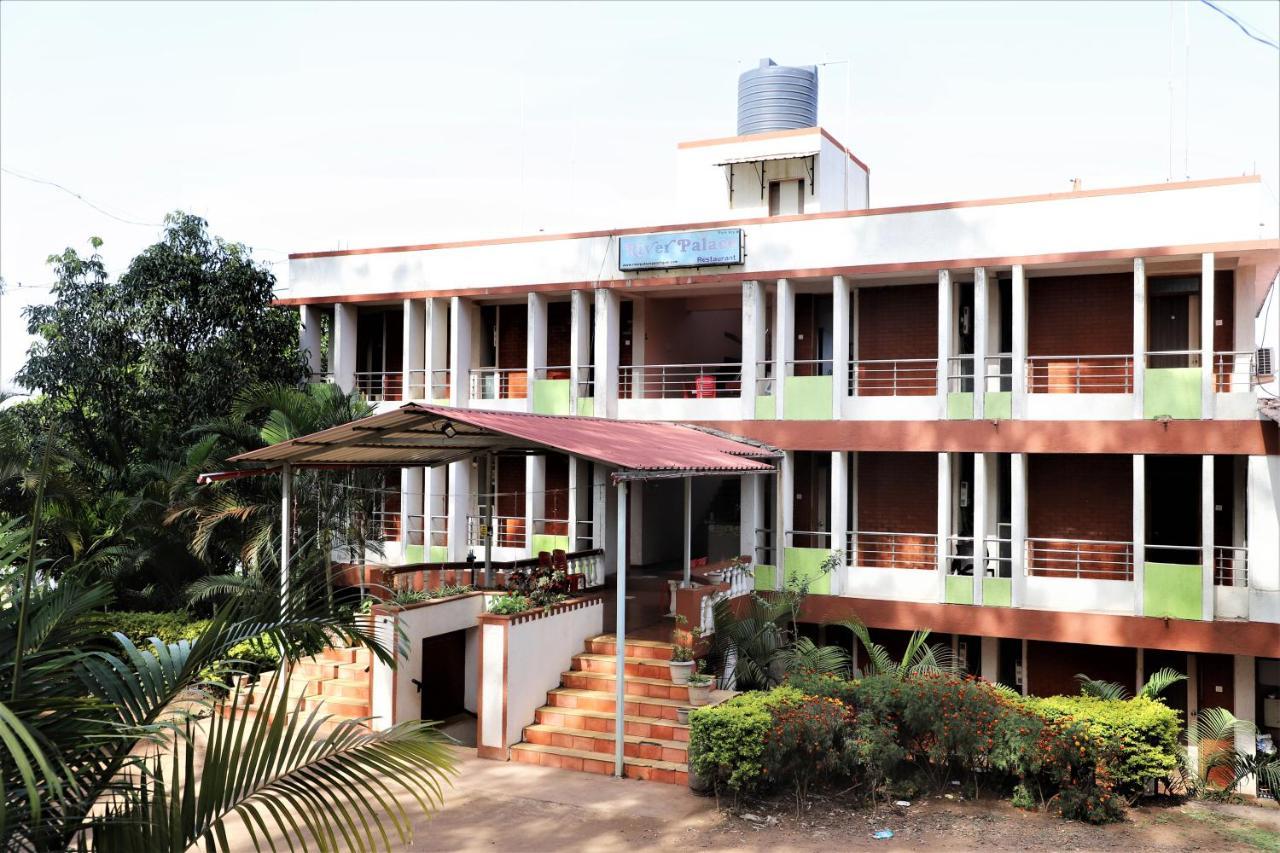 River Palace - A Valley View Hotel Panchgani Zewnętrze zdjęcie